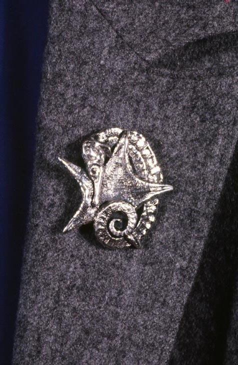 22380011